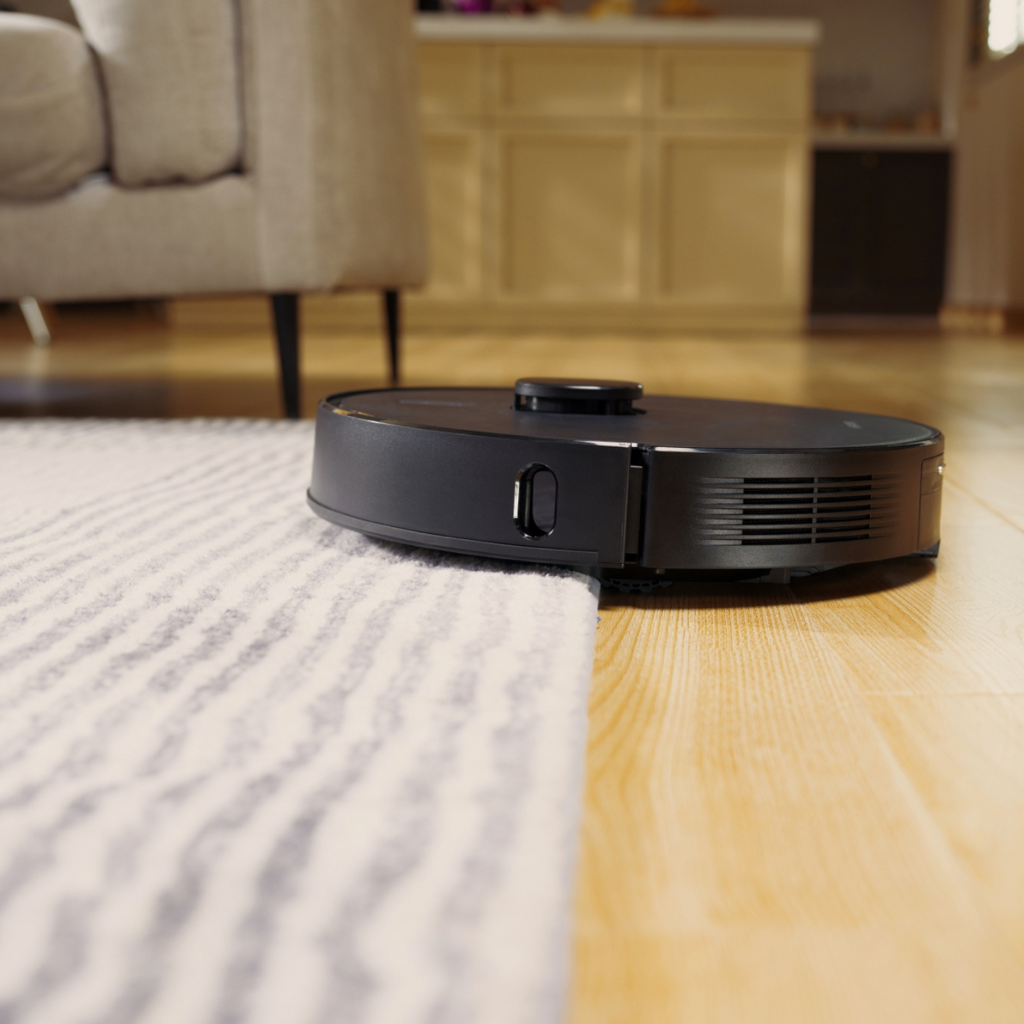 Pre-Owned AIRROBO T20+ Robot Vacuum and Mop Self-Emptying 180Min Runtime, 60 Days Hands Free