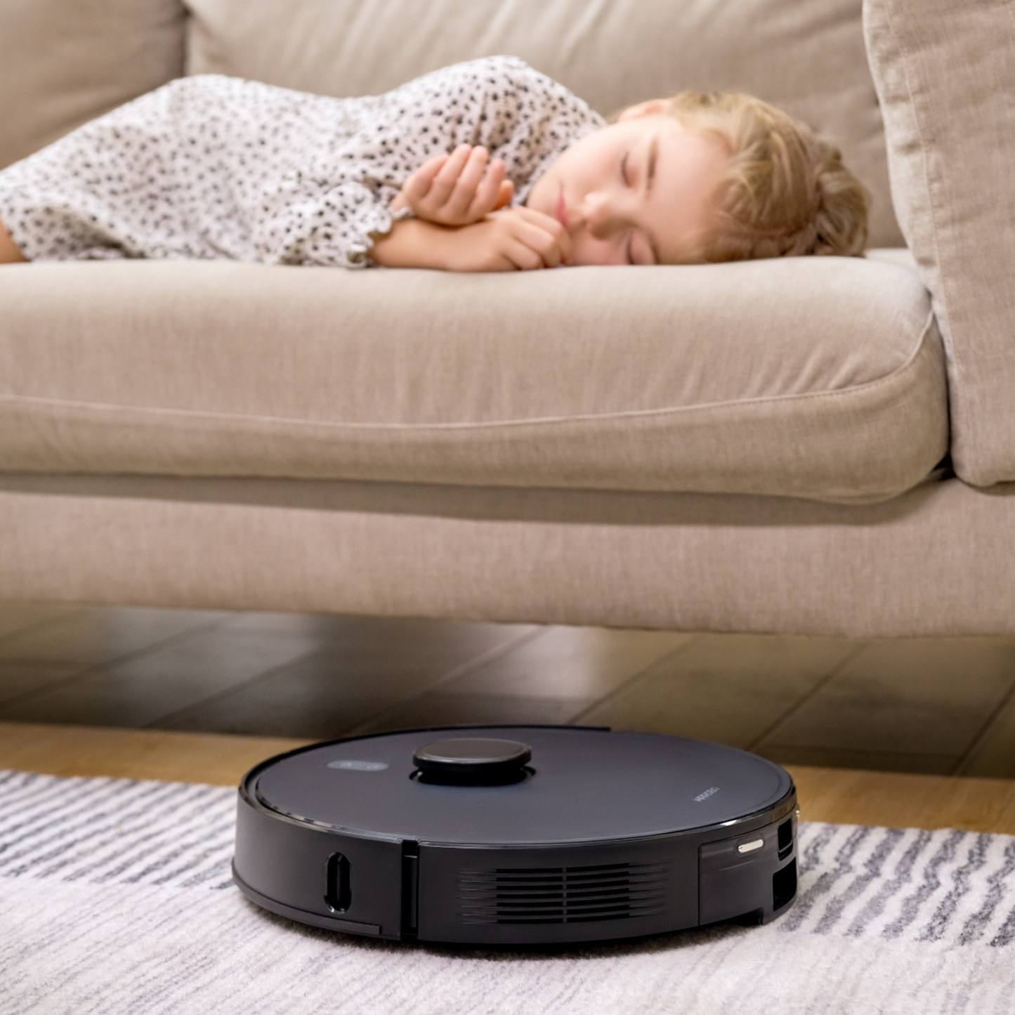 Pre-Owned AIRROBO T20+ Robot Vacuum and Mop Self-Emptying 180Min Runtime, 60 Days Hands Free